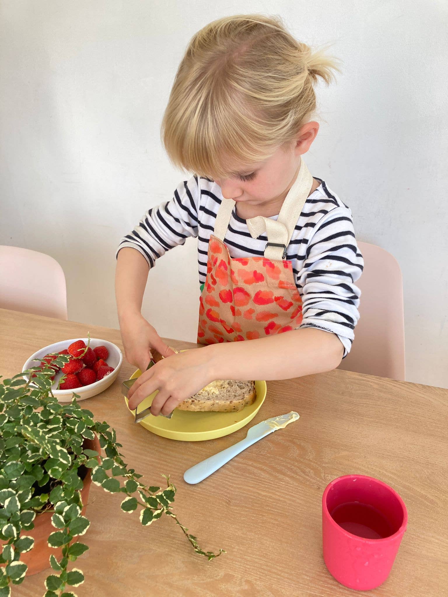 Plewsy - Neon Leopard Print Children's Cotton Apron