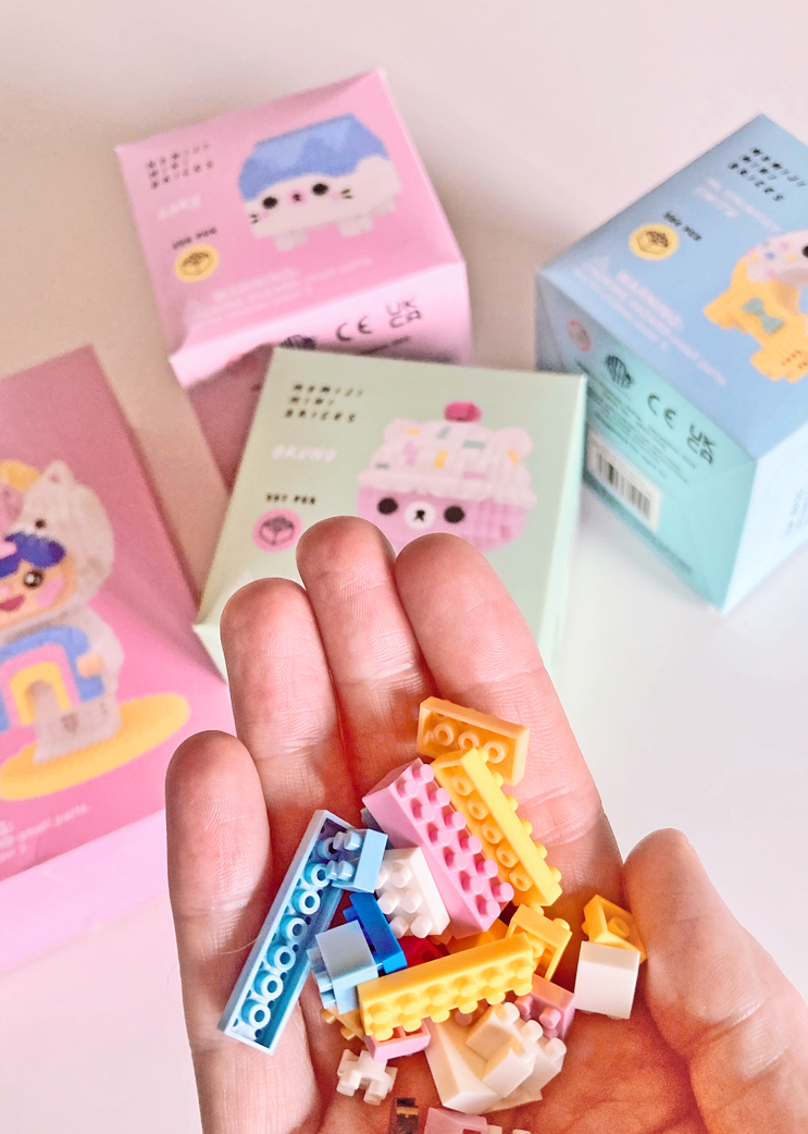 Momiji - Bruno Bear Mini Bricks set