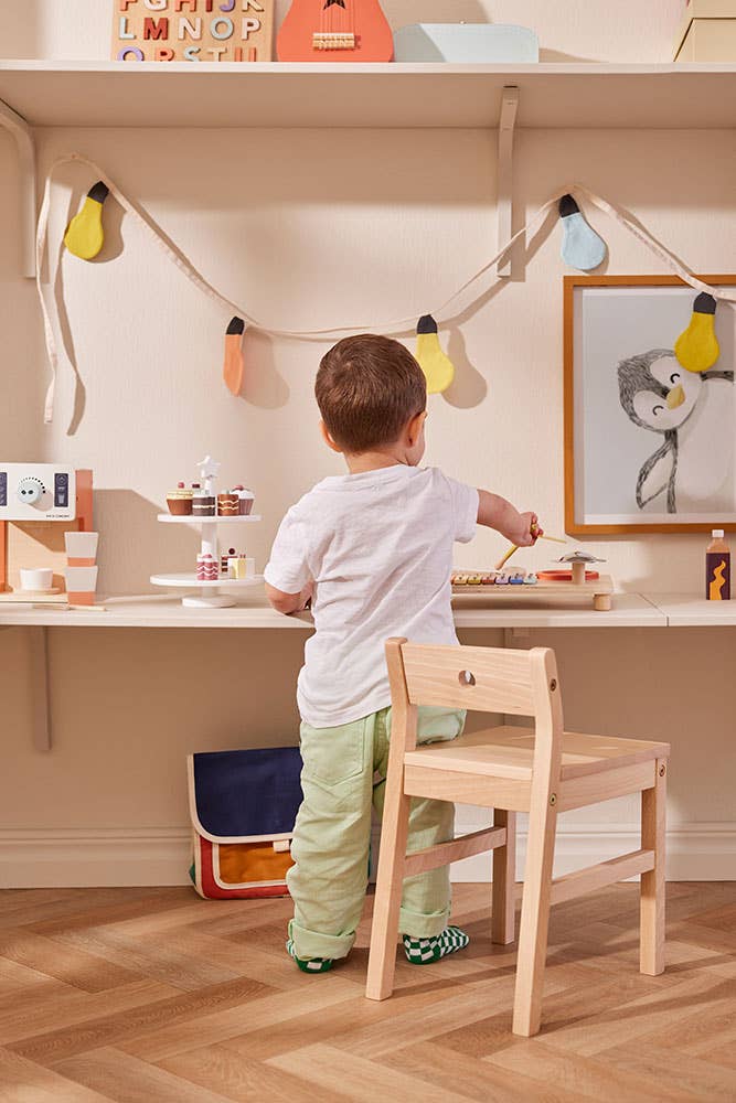 Kids Concept - Bunting - multicolour pastel light bulb shapes